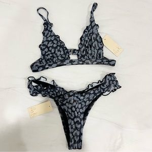 NWT Black Gray High Waisted Leopard Swimsuit Bikini Size Small